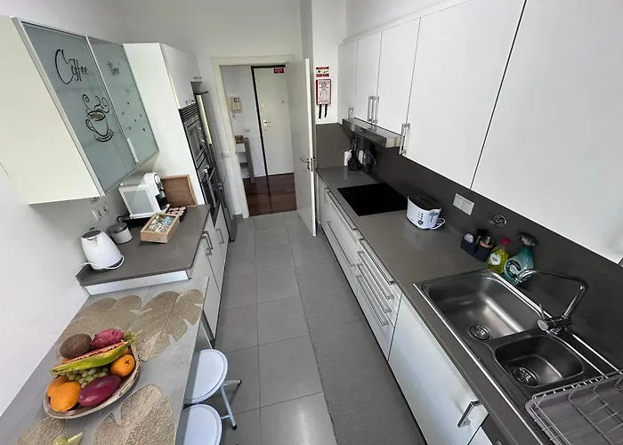 Heart Of Madeira Seaside Apartment