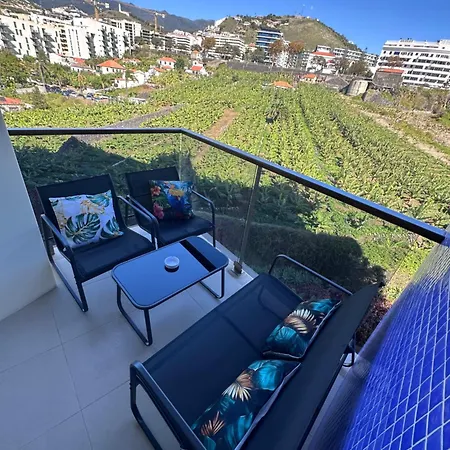 아파트 Heart Of Madeira Seaside