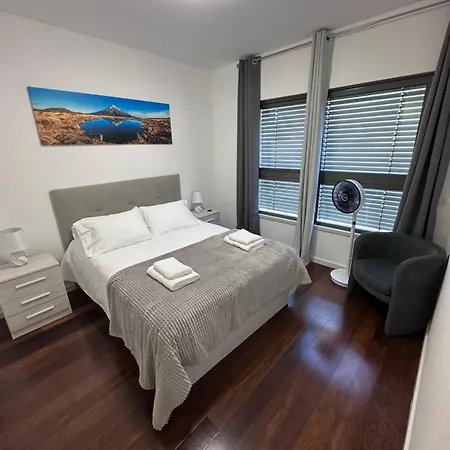 Heart Of Madeira Seaside Daire Funchal