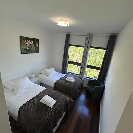 Daire Heart Of Madeira Seaside