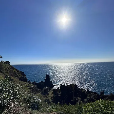 Heart Of Madeira Seaside