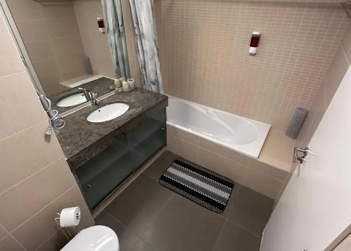 Heart Of Madeira Seaside *